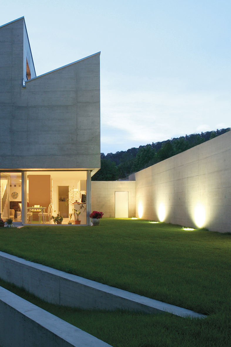 PASCAL - UPLIGHT TONDO IN ACCIAIO SATINATO GU10 IP65 IK08 - immagine 3