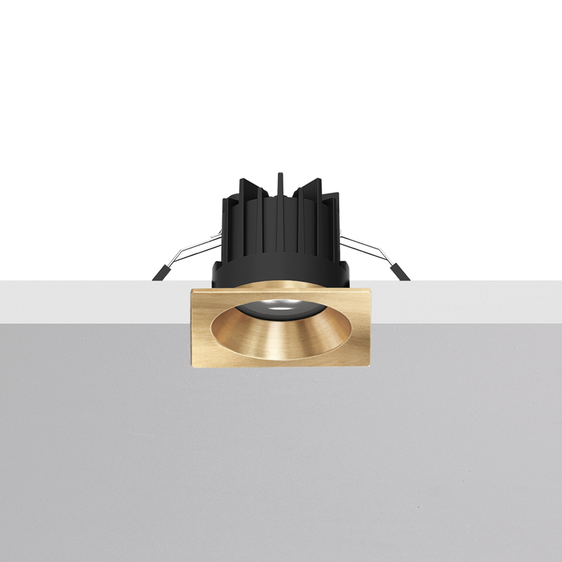 MEGA EVO – DOWNLIGHT ORO QUADRATO LED 8,8W 2700K IP65